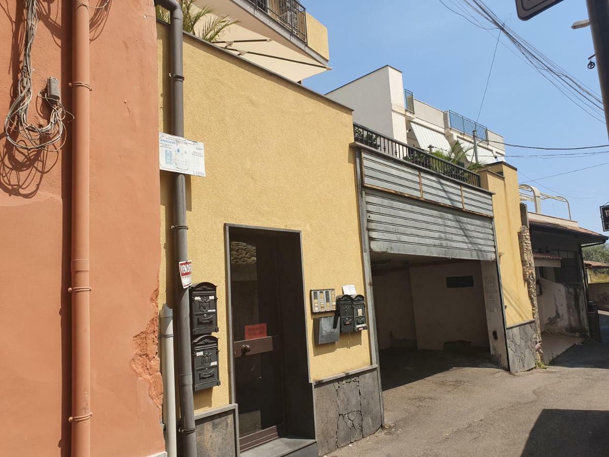 Lilly'S House Giardini Naxos Exterior photo